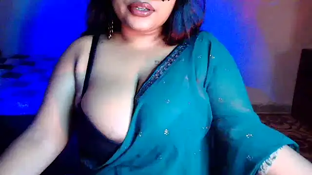 Snapshot of HEZALNUT chatting on July 16, 6:58 pm HEZALNUT online show from July 16, 6:58 pm