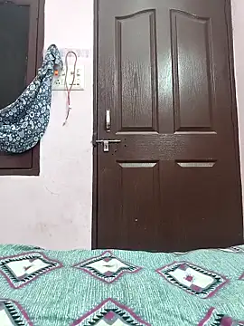 Ecyol online show from March 3, 7:42 pm