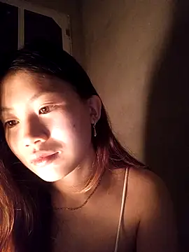 Snapshot of Lomay69 chatting on December 21, 7:10 pm Lomay69 online show from December 21, 7:10 pm