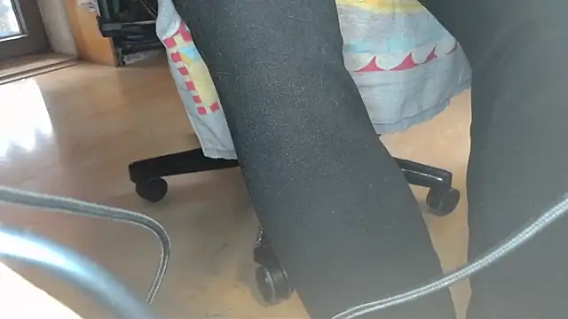 oldmann08 online show from February 19, 9:27 am