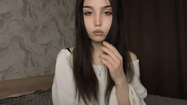 Snapshot of Qwami_Amie chatting on May 11, 4:04 pm Qwami Amie online show from May 11, 4:04 pm