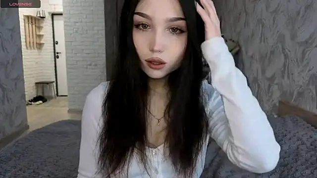 Snapshot of Qwami_Amie chatting on May 20, 10:32 am Qwami Amie online show from May 20, 10:32 am