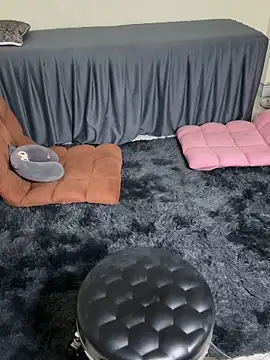 Snapshot of EmyNg chatting on February 27, 4:18 pm EmyNg online show from February 27, 4:18 pm