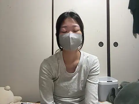 Snapshot of kuromi_chan_oo chatting on March 2, 6:26 pm kuromi chan oo online show from March 2, 6:26 pm