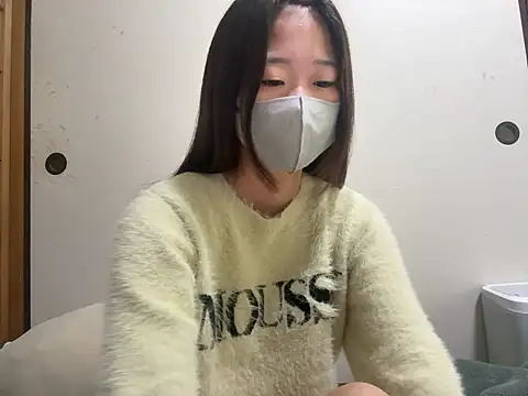 Snapshot of kuromi_chan_oo chatting on May 11, 10:07 pm kuromi chan oo online show from May 11, 10:07 pm