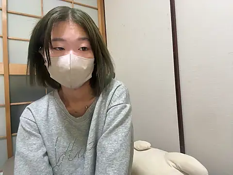 Snapshot of kuromi_chan_oo chatting on July 10, 9:50 pm kuromi chan oo online show from July 10, 9:50 pm