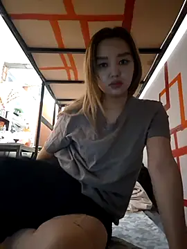 SherrylShaw online show from January 18, 10:24 pm