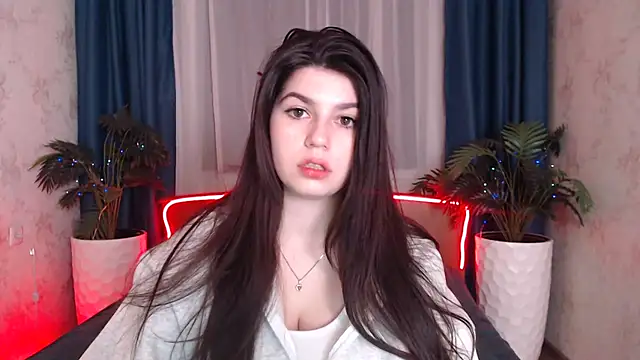 KisaModel online show from January 19, 1:04 pm