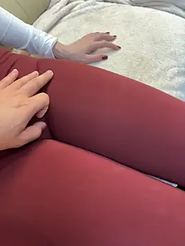 qwe522522 online show from April 7, 3:12 pm