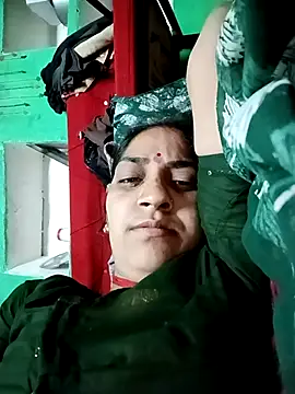 Snapshot of Chayna_singh chatting on January 8, 5:04 pm Chayna singh online show from January 8, 5:04 pm