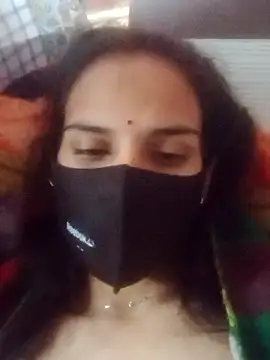 Snapshot of harshita01 chatting on January 6, 5:55 am harshita01 online show from January 6, 5:55 am