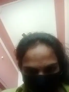 Snapshot of harshita01 chatting on February 7, 7:23 am harshita01 online show from February 7, 7:23 am