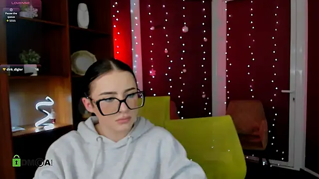 Snapshot of alia_skay chatting on January 13, 8:36 pm alia skay online show from January 13, 8:36 pm