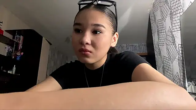 Ronnni Schmidt online show from January 13, 11:15 am