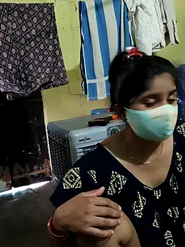 Snapshot of Cuple_masti72 chatting on May 22, 8:32 am Cuple masti72 online show from May 22, 8:32 am
