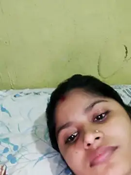 Snapshot of Cuple_masti72 chatting on July 7, 12:42 pm Cuple masti72 online show from July 7, 12:42 pm