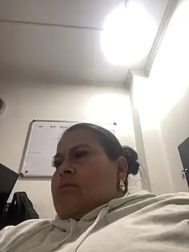 SayMarLuna online show from July 10, 8:33 pm