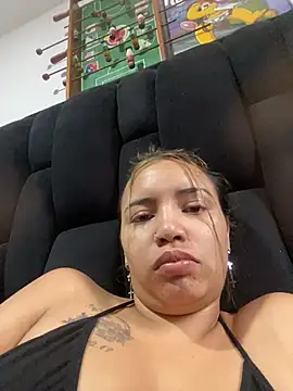 Snapshot of liliymike19 chatting on January 10, 8:10 pm liliymike19 online show from January 10, 8:10 pm