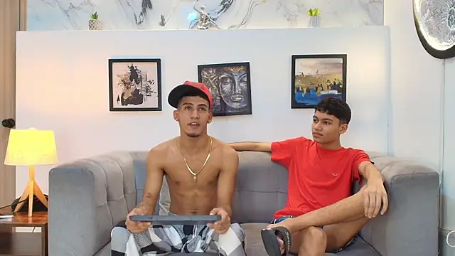 HORNY PRETTY online show from April 20, 7:15 pm