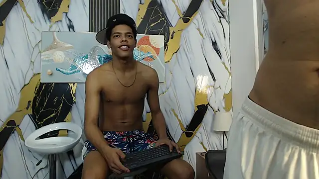 HORNY PRETTY online show from August 6, 1:29 am