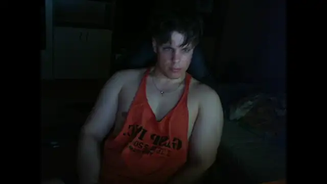 GymGuy0505 online show from February 20, 11:38 pm