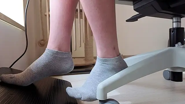 Snapshot of Feetbeth chatting on February 18, 7:21 pm Feetbeth online show from February 18, 7:21 pm