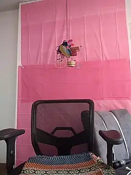 Snapshot of sharon_G chatting on April 26, 5:54 pm sharon G online show from April 26, 5:54 pm