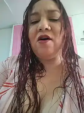 Snapshot of sharon_G chatting on May 8, 6:02 pm sharon G online show from May 8, 6:02 pm
