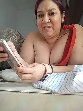 Snapshot of sharon_G chatting on May 28, 6:27 pm sharon G online show from May 28, 6:27 pm