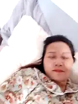 Snapshot of Cako-naka chatting on December 22, 7:27 am Cako-naka online show from December 22, 7:27 am