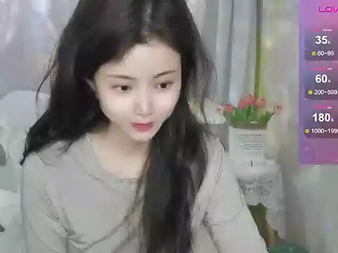 Snapshot of Fish_136 chatting on March 2, 3:20 am Fish 136 online show from March 2, 3:20 am