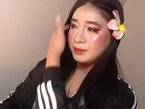 camelastarsairo online show from April 12, 10:26 pm