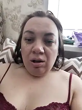 LimonLoveqw online show from April 14, 5:46 am