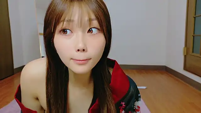 Snapshot of ayu-jpnk chatting on June 12, 6:34 am ayu-jpnk online show from June 12, 6:34 am