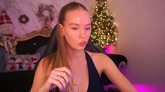 MollyyMayy online show from December 22, 3:20 pm