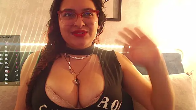 Snapshot of kat_belle chatting on December 18, 12:33 pm kat belle online show from December 18, 12:33 pm