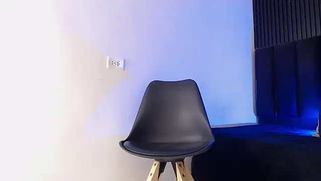 Snapshot of SmoothAlpha_ chatting on February 26, 2:38 pm SmoothAlpha online show from February 26, 2:38 pm