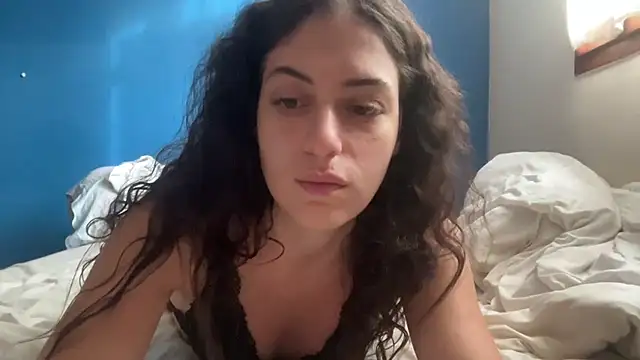 Snapshot of CoquineCharmeuse chatting on January 9, 1:14 pm CoquineCharmeuse online show from January 9, 1:14 pm