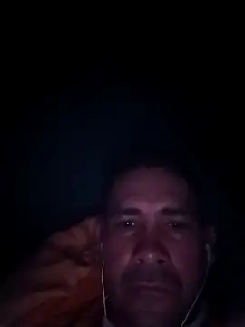 Juven1632 online show from March 17, 11:41 pm