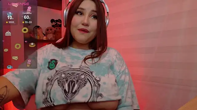 Snapshot of DALIISS_ chatting on June 8, 11:05 pm DALIISS online show from June 8, 11:05 pm