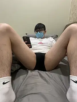 YourBoYyyyyyyy online show from April 3, 9:18 am