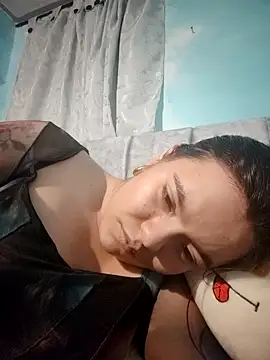 Krolaykate online show from March 5, 2:40 am