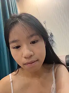Snapshot of Kawaii-P chatting on June 18, 4:33 pm Kawaii-P online show from June 18, 4:33 pm