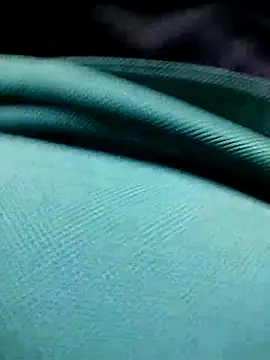 loki-king-143 online show from December 14, 6:52 am