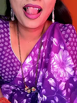 Snapshot of Rachu_love chatting on January 10, 6:37 am Rachu love online show from January 10, 6:37 am