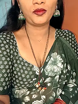 Snapshot of Rachu_love chatting on January 12, 5:18 pm Rachu love online show from January 12, 5:18 pm