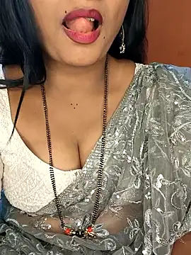 Snapshot of Rachu_love chatting on February 5, 4:55 pm Rachu love online show from February 5, 4:55 pm