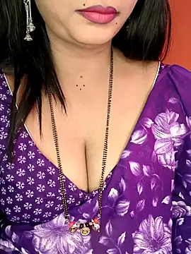 Snapshot of Rachu_love chatting on February 7, 10:30 am Rachu love online show from February 7, 10:30 am