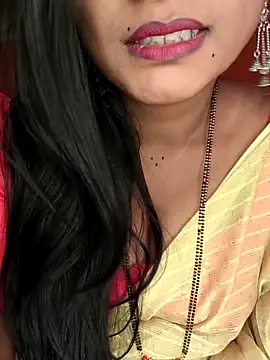 Snapshot of Rachu_love chatting on February 10, 11:03 am Rachu love online show from February 10, 11:03 am