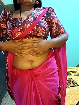 Snapshot of Rachu_love chatting on February 12, 6:03 pm Rachu love online show from February 12, 6:03 pm